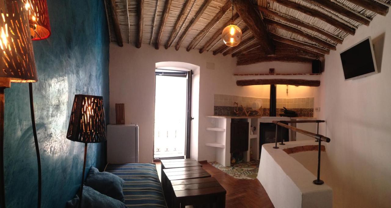 Casas De La Juderia, Juderia Nueva Caces